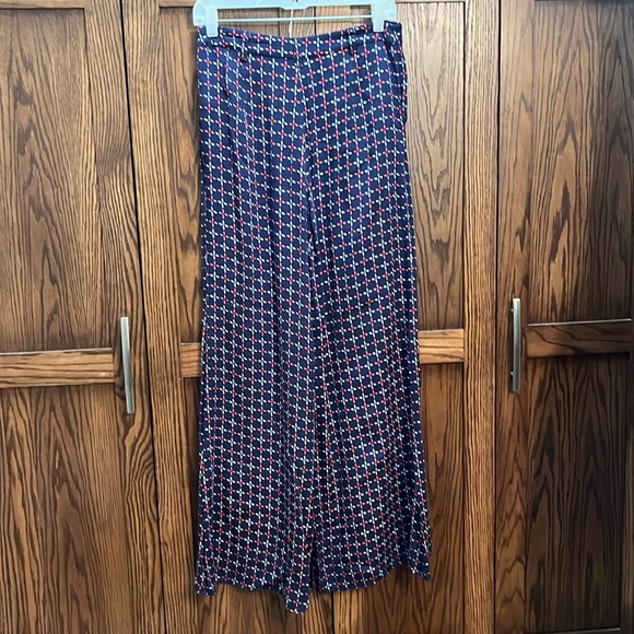 Wide Leg Slacks - Picture 3 of 4